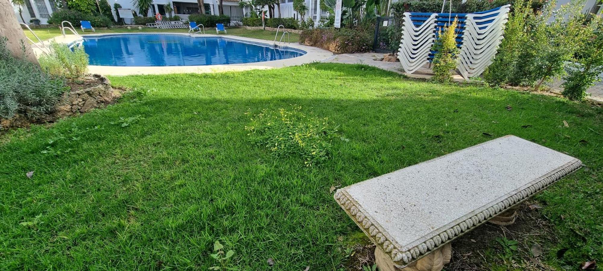 Вілла 4 Bed House With Pool Walk To Puerto Banus Fast Internet Марбелья Екстер'єр фото