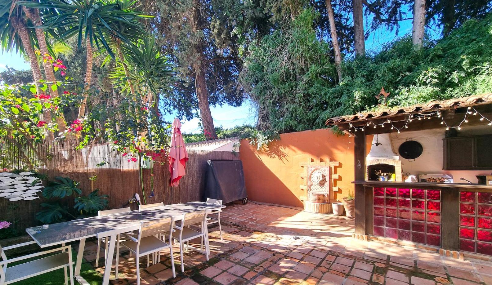 Вілла 4 Bed House With Pool Walk To Puerto Banus Fast Internet Марбелья Екстер'єр фото